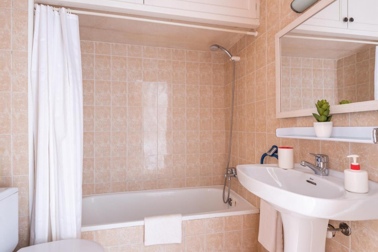 Apartamentos Ses Fonts Son Parc Luaran gambar